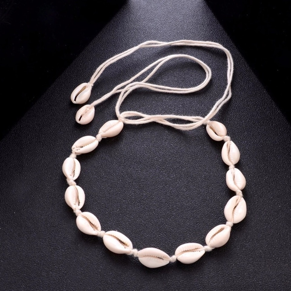 Seashell Cowrie Choker Necklace - Picture 2 of 2